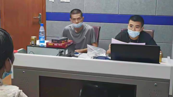成功劝返<strong></p>
<p>期货投资软件</strong>！温州鹿城警方尽显打击“网络诈骗”决心