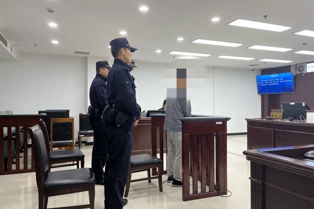 无耻！北京一对情侣租房<strong></p>
<p>以太坊ICO</strong>，遭五旬房东潜入、偷窥