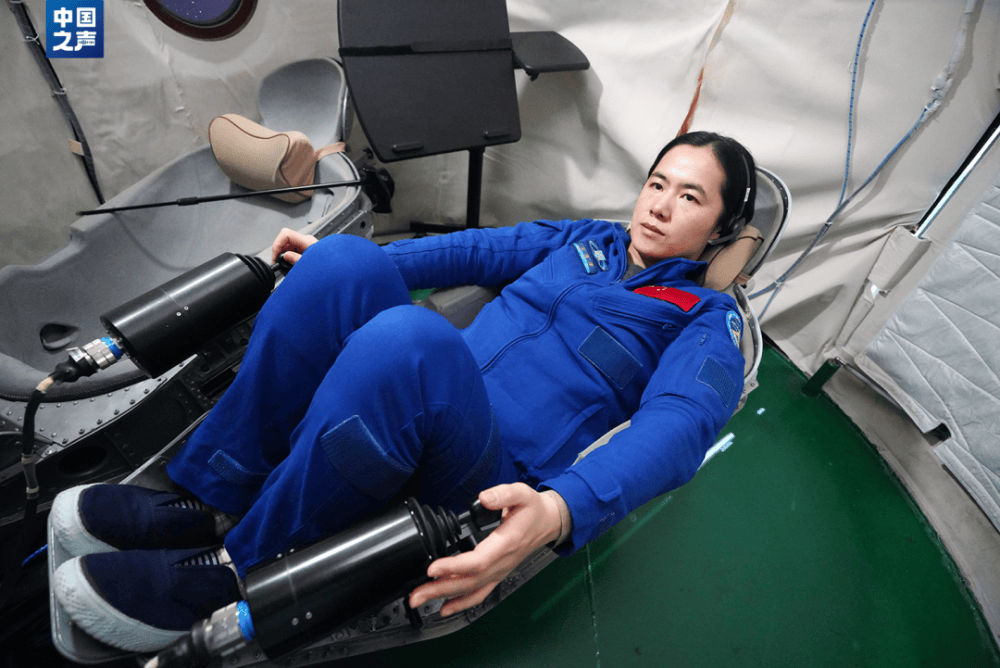 杨利伟飞天时王浩泽还在上初中<strong></p>
<p>以太坊ICO</strong>！90后女航天员：没有什么事情是女孩子不能做的