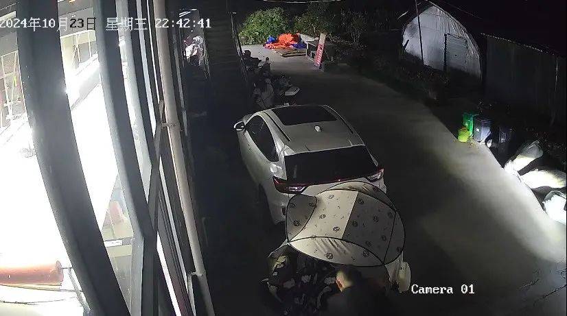 “我车被偷了<strong></p>
<p>eth价格今日行情</strong>，车上有块毒猪肉！”男子深夜报警，结局大反转