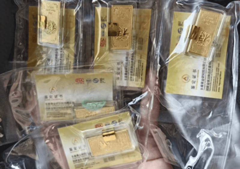 90、00后炒股：用大模型选股<strong></p>
<p>挖eth</strong>，不赚钱也不想离开