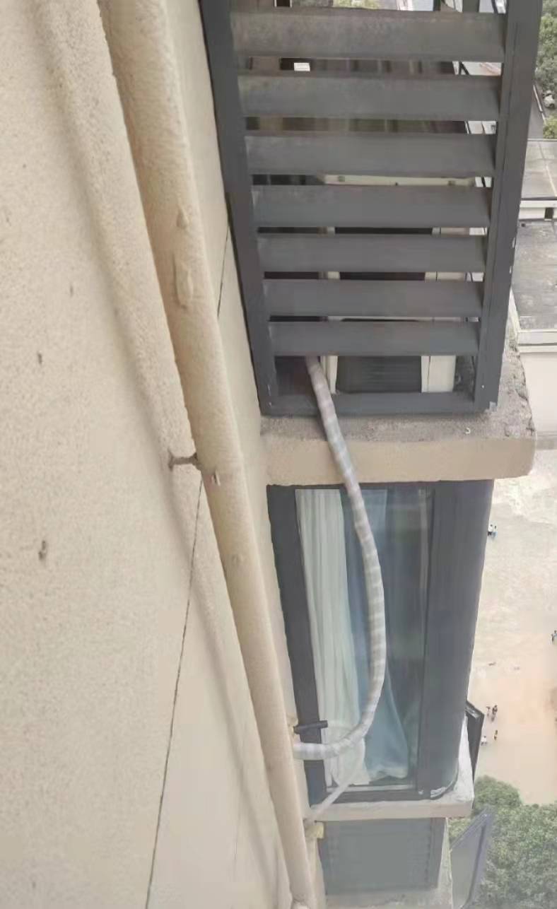 空调机位被楼下邻居占用<strong></p>
<p>eth算力</strong>，娄底女业主无法入住起诉索赔11万！邻居：我的也被占了