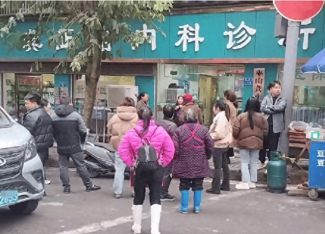 男子肝衰竭死亡<strong></p>
<p>eth算力</strong>，家属称曾在诊所中药治疗，卫健委回应医生未取得中医医师资格且涉嫌篡改处方，已立案调查