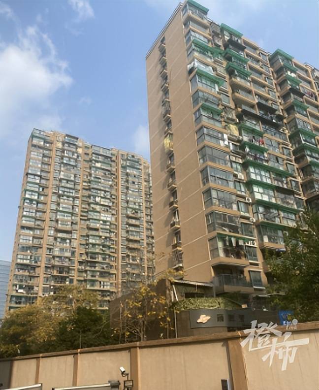 邻居投诉楼上老人家里经常半夜各种响动<strong></p>
<p>eth交易平台</strong>，走路、拉窗帘、洗澡……多次协商未果后，楼下的低音炮响了