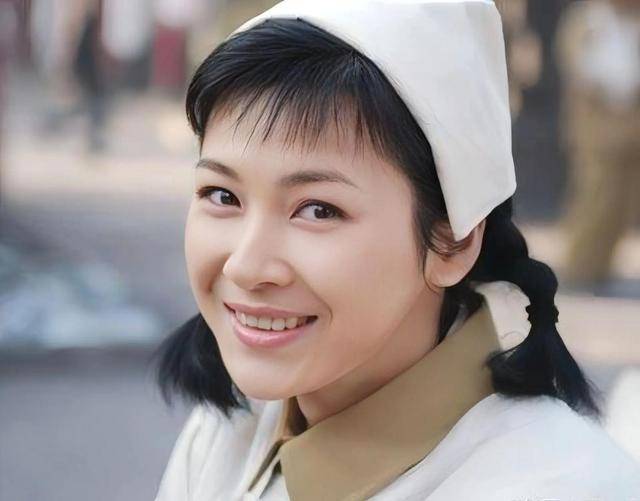 富商周旭辉<strong></p>
<p>eth币价格</strong>，44岁娶小12岁女星童蕾，获刑3年后，妻女过得如何？