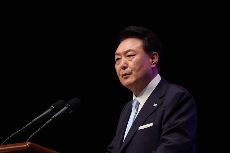 韩国法院对尹锡悦发布逮捕令<strong></p>
<p>比特币最新价格</strong>！专家称仍可能通过安全部门反抗