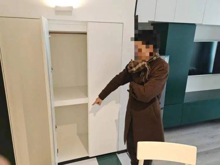 只因怀疑女友<strong></p>
<p>比特币今日行情价格</strong>，上海一男子竟如此报复，刑拘！