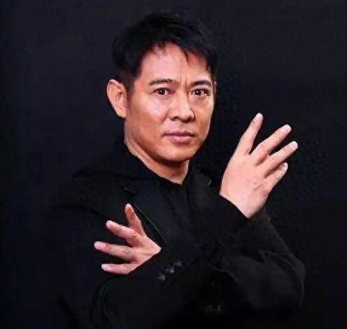 李连杰:后事一切从简<strong></p>
<p>比特币价格今日行情</strong>，不用立碑也不用办丧事，树葬海葬都可以