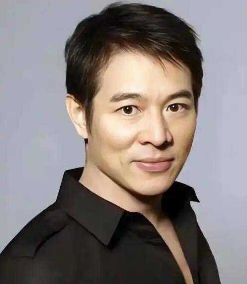 李连杰:后事一切从简<strong></p>
<p>比特币价格今日行情</strong>，不用立碑也不用办丧事，树葬海葬都可以