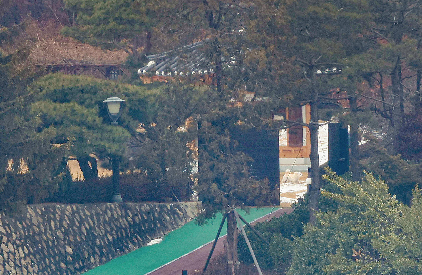 韩议员：金建希仍在总统官邸<strong></p>
<p>一个比特币要挖多久</strong>，“脸色很难看”，尹锡悦说她最近“吃不下东西”