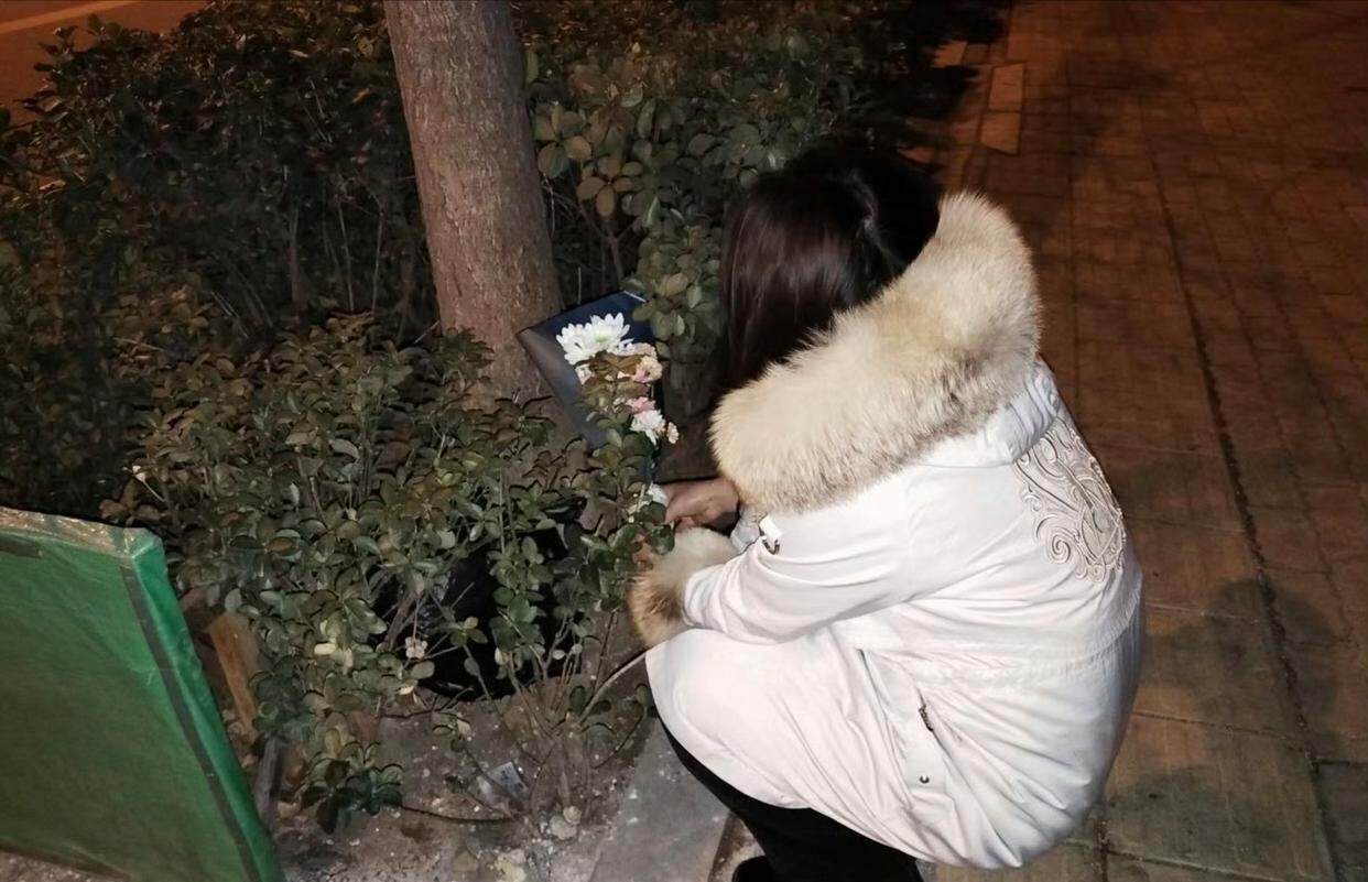 00后医科大女研究生自杀<strong></p>
<p>比特币交易平台</strong>，生前讨论论文数据缺失问题
