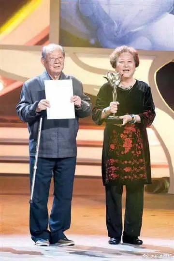 突传消息<strong></p>
<p>如何获得比特币</strong>！著名女演员去世！作品家喻户晓
