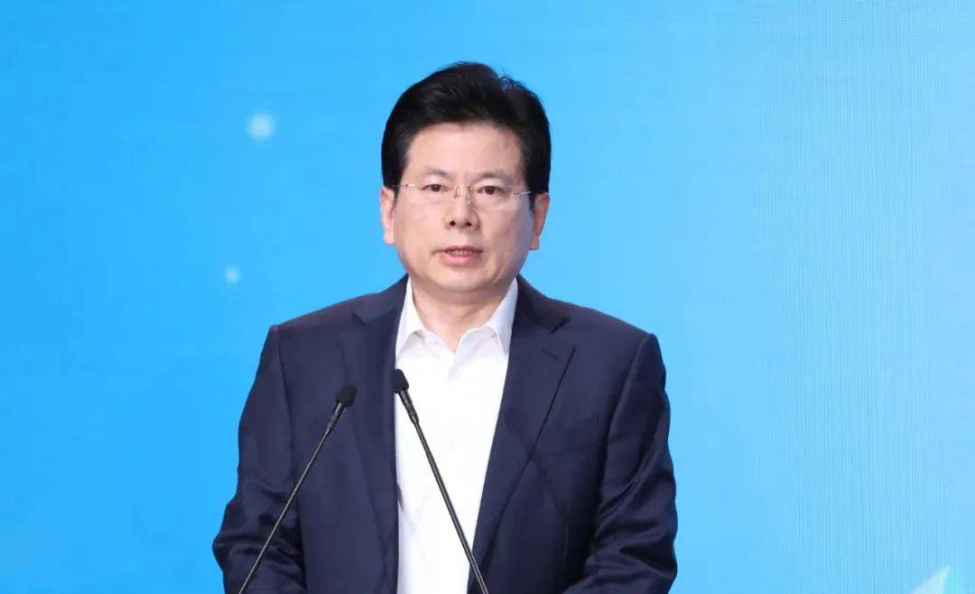 张建春<strong></p>
<p>比特币交易平台排名</strong>，非法收受巨额财物