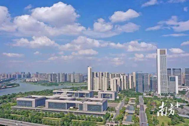 给五区干部开会<strong></p>
<p>中国比特币</strong>，佛山市委书记发出“灵魂三问”
