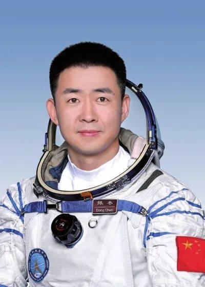 神舟二十号航天员确定<strong></p>
<p>比特币挖矿机</strong>，河南老乡陈冬将第三次进入太空
