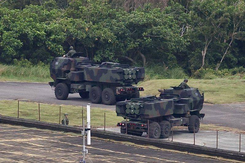 台媒：台军首次试射“海马斯”火箭炮时两度发生讯号异常<strong></p>
<p>比特币挖矿教程</strong>，岛内网友讽“又一场烟火秀”