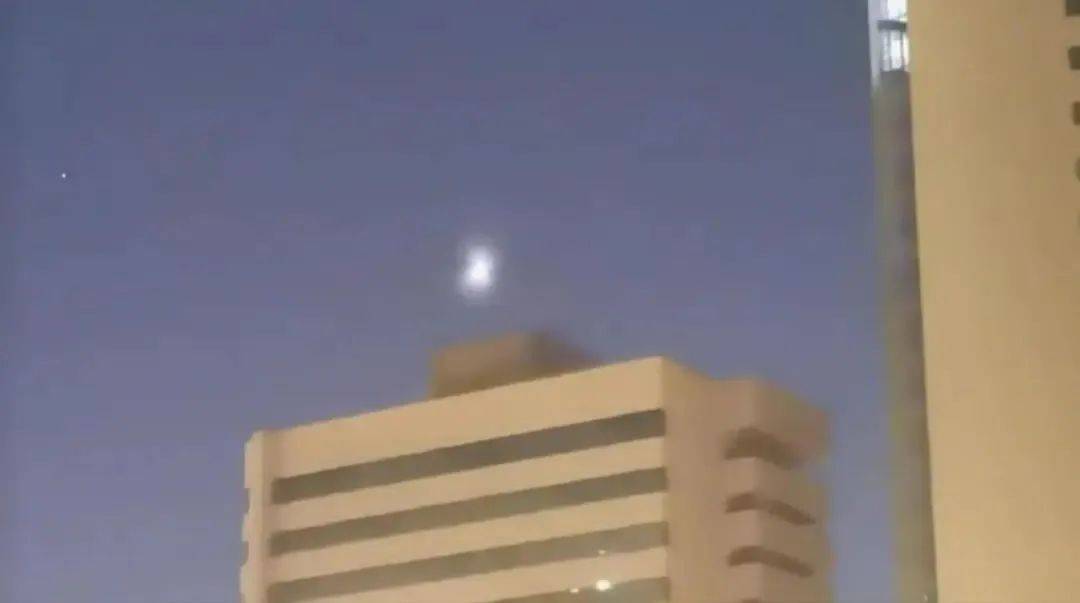 新疆夜空不明飞行物是什么<strong></p>
<p>怎么挖矿</strong>？揭秘来了