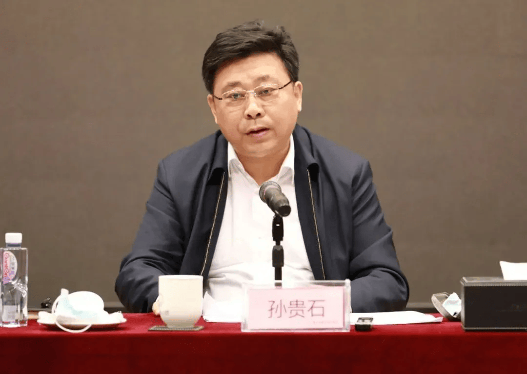 曾任唐山市委常委<strong></p>
<p>挖比特币</strong>，孙贵石将亲戚在唐山市的房产作为专门宴请场所，多次组织领导及下属聚餐