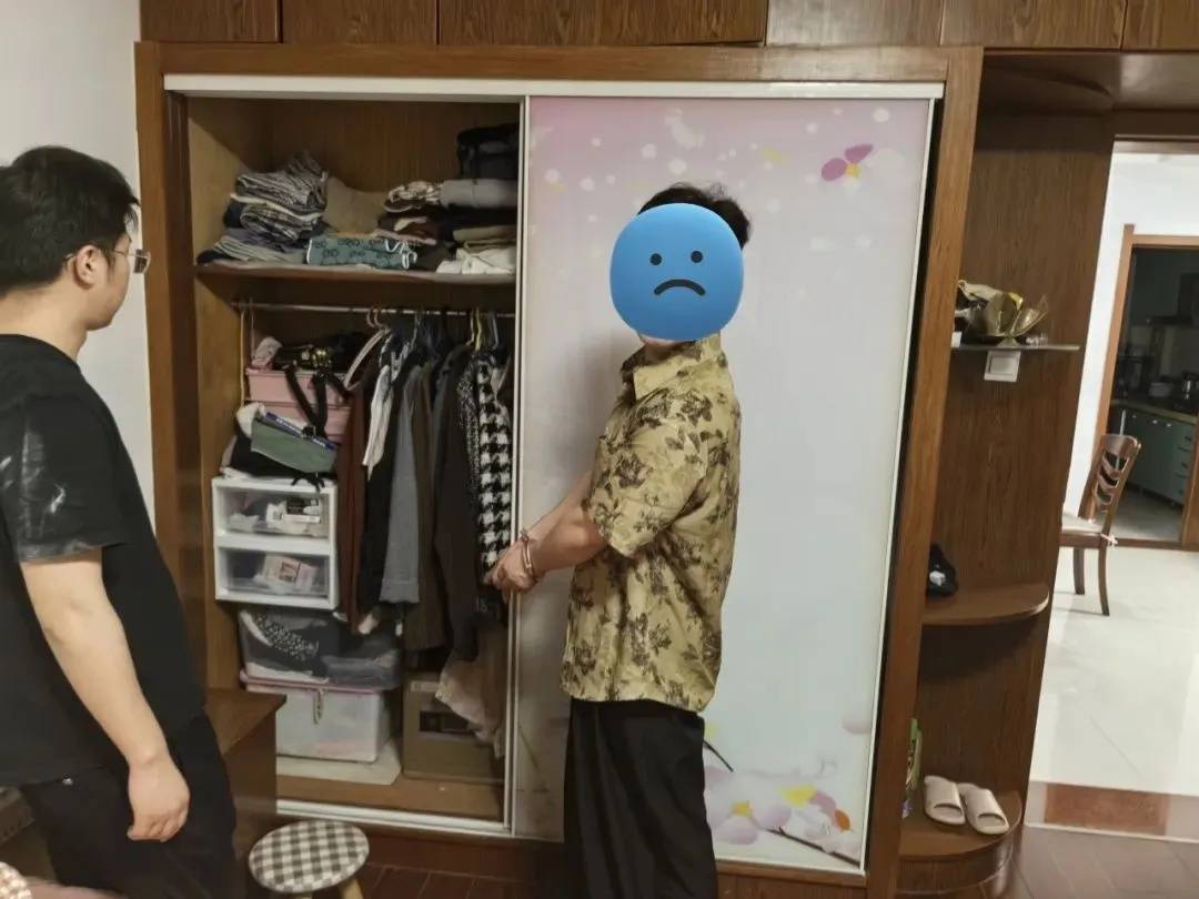 江苏一男子戴仿真“人皮”面具入室盗窃<strong></p>
<p>比特币行情实时走势图</strong>，流窜多个小区作案，涉案金额达15万余元