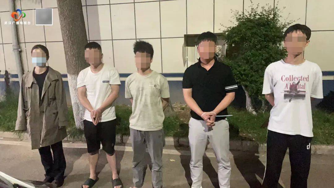 雷霆出击<strong></p>
<p>1比特币多少人民币</strong>！武汉警方一举抓获32名“白富美”