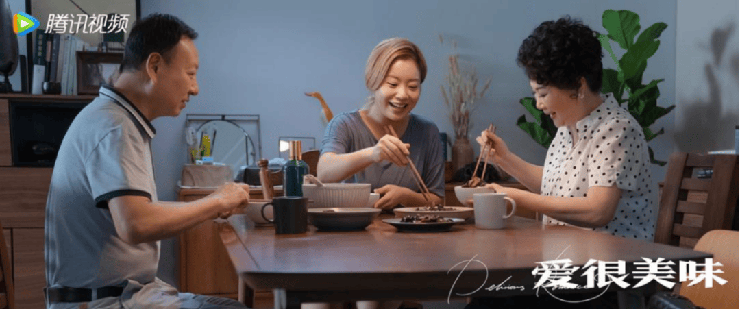 “包月800<strong></p>
<p>核算</strong>，不谈恋爱”，上门做饭的年轻人有多抢手