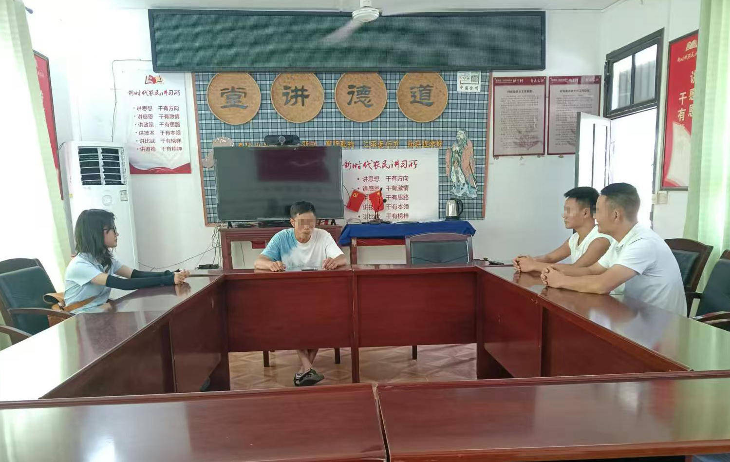 贵州22岁女村支书遇车祸不幸身亡 乡政府工作人员：她上任仅数月<strong></p>
<p>狗狗币价格</strong>，开展工作后回村路上遇事故
