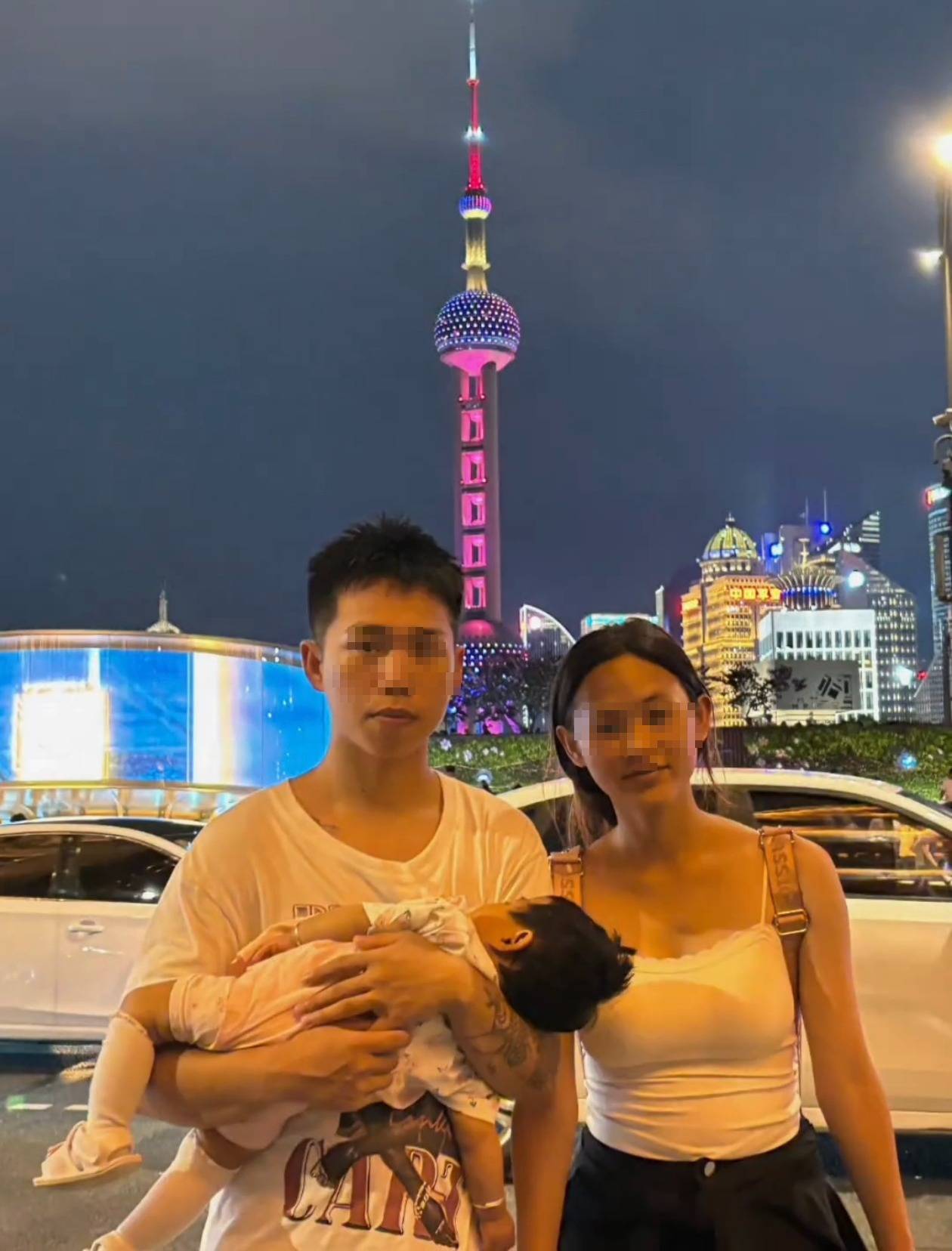 奶奶在哭<strong></p>
<p>狗狗币行情</strong>，宝宝在笑！40天女婴重病，00后父亲割肝救女，术后这一幕让网友泪奔