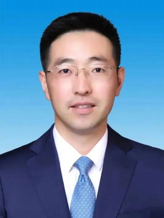 孙道寻当选苏州市吴江区区长<strong></p>
<p>狗狗币行情</strong>，曾任“全国经济最强镇”党委书记