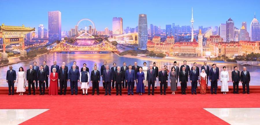 “豪华阵容”抵达津门<strong></p>
<p>狗狗币实时行情</strong>，两场会议今天举行，世界聚焦上合天津峰会