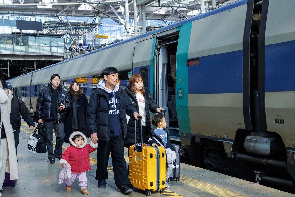 韩国人口萎缩<strong></p>
<p>火币app</strong>，中小学班级人数为何不减反增?