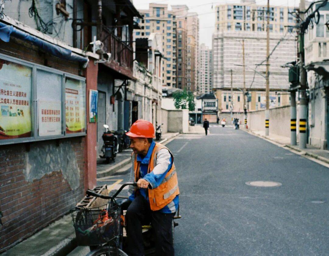 城市打工人<strong></p>
<p>火币官网</strong>，花十几万回村给父母补缴社保