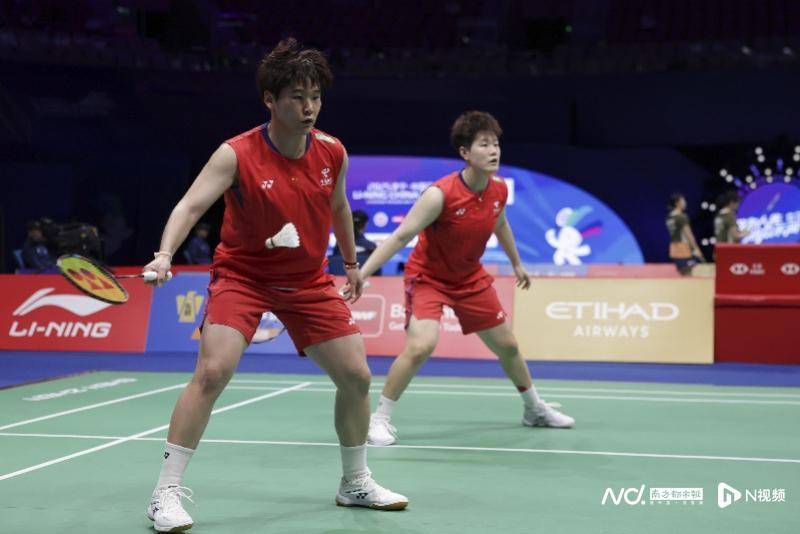 中国羽毛球大师赛于深圳开拍<strong></p>
<p>火币钱包</strong>，国羽首日7战4胜