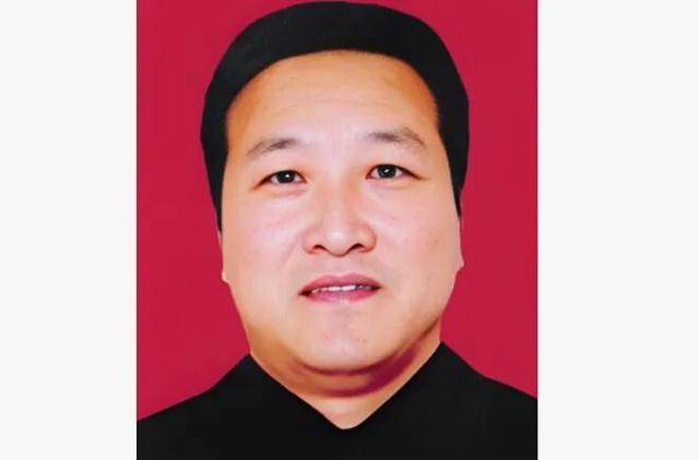 宁夏政协原副秘书长蔡明被查<strong></p>
<p>中国火币网</strong>，8年前卸任，曾被处分