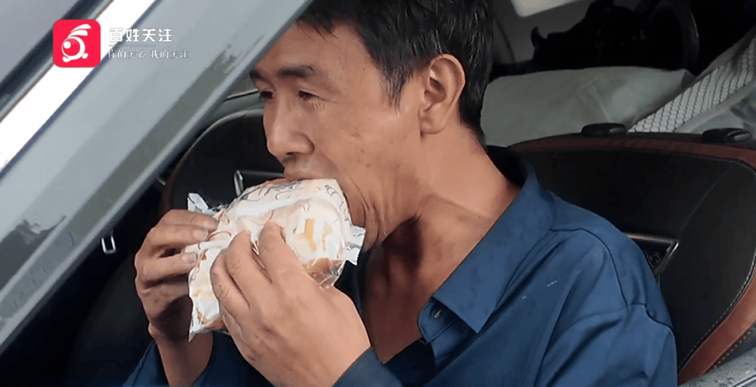 心酸！12岁男孩“独居”贵阳一安置房内<strong></p>
<p>中国火币网</strong>，父亲回应：迫于无奈，因为……