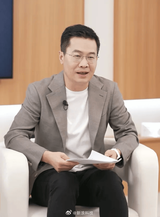 小米17定档9月25日发布<strong></p>
<p>中国火币网</strong>，雷军当晚举行《改变》演讲，此前称对标iPhone正面迎战