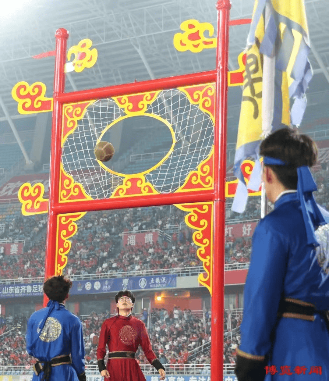 省级“苏超式”足球联赛持续扩容<strong></p>
<p>中国火币网</strong>，多地创下现场观赛人数纪录