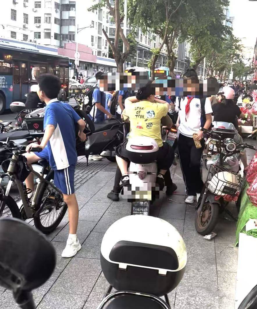 深圳一医院门口被指“举步维艰”<strong></p>
<p>火币交易平台</strong>！整治后记者实探:仍很堵