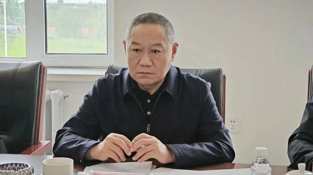 副局长赵德全邀请7名同事、朋友去某场所进行娱乐活动<strong></p>
<p>火币交易平台</strong>，花了1.71万，由管理和服务对象支付