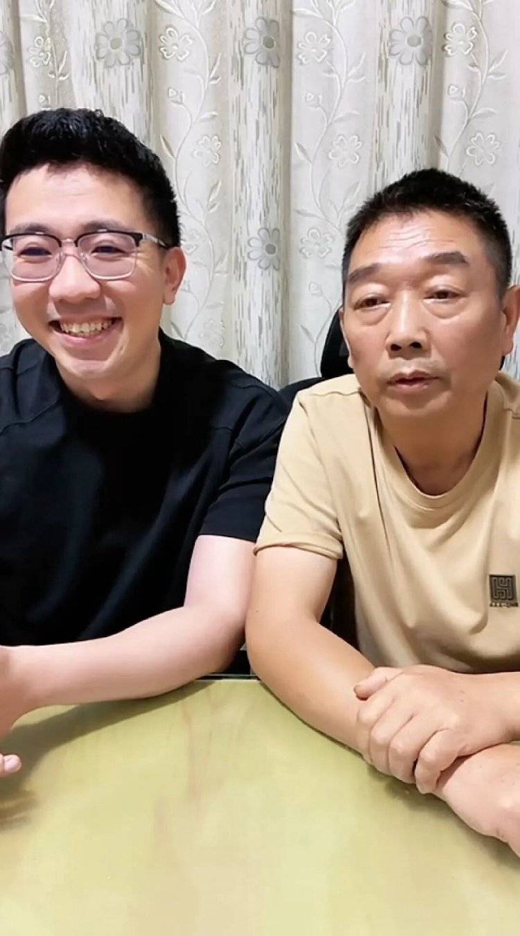 章莹颖男友国庆探望章父并协助直播<strong></p>
<p>莱特币价格今日行情</strong>，网友劝其早点结婚，本人回应