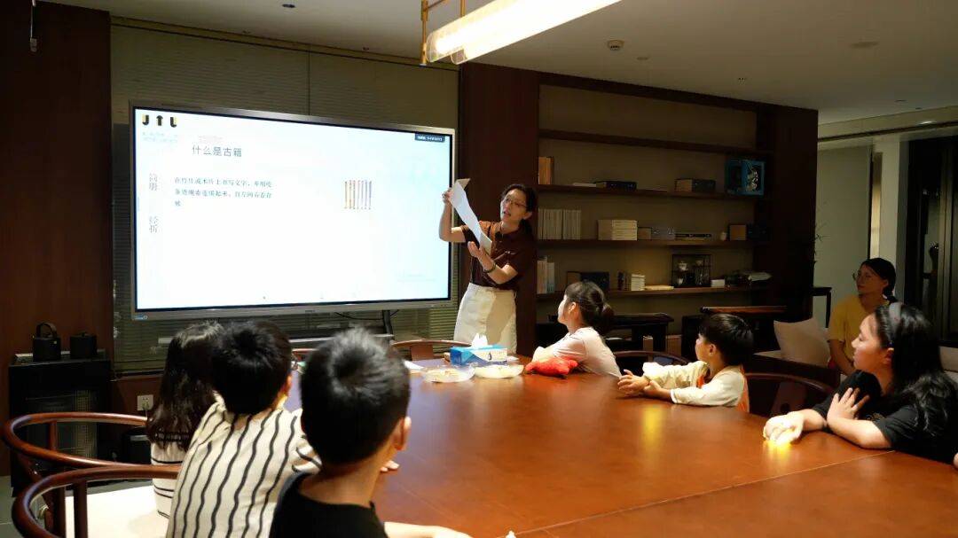 金坛图书馆国庆中秋活动精彩回顾 | 举国同欢庆<strong></p>
<p>莱特币价格</strong>，月满聚中秋