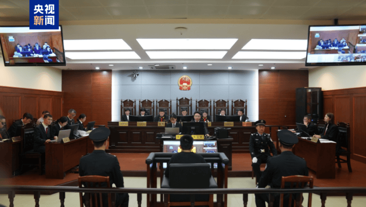 “司机泄愤撞死一家三口”<strong></p>
<p>欧易交易所</strong>，逝者家属最新发声