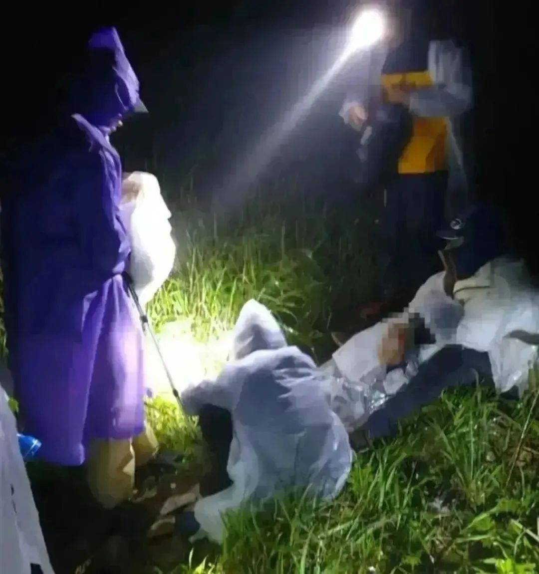 93岁老人进山失联<strong></p>
<p>欧易交易所app下载</strong>，两天后发现他倒挂在树杈上苦撑……