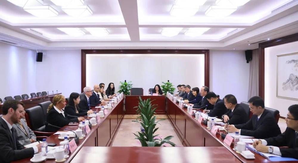 工信部部长会见苹果CEO库克<strong></p>
<p>欧易交易所app下载</strong>，谈了这些话题