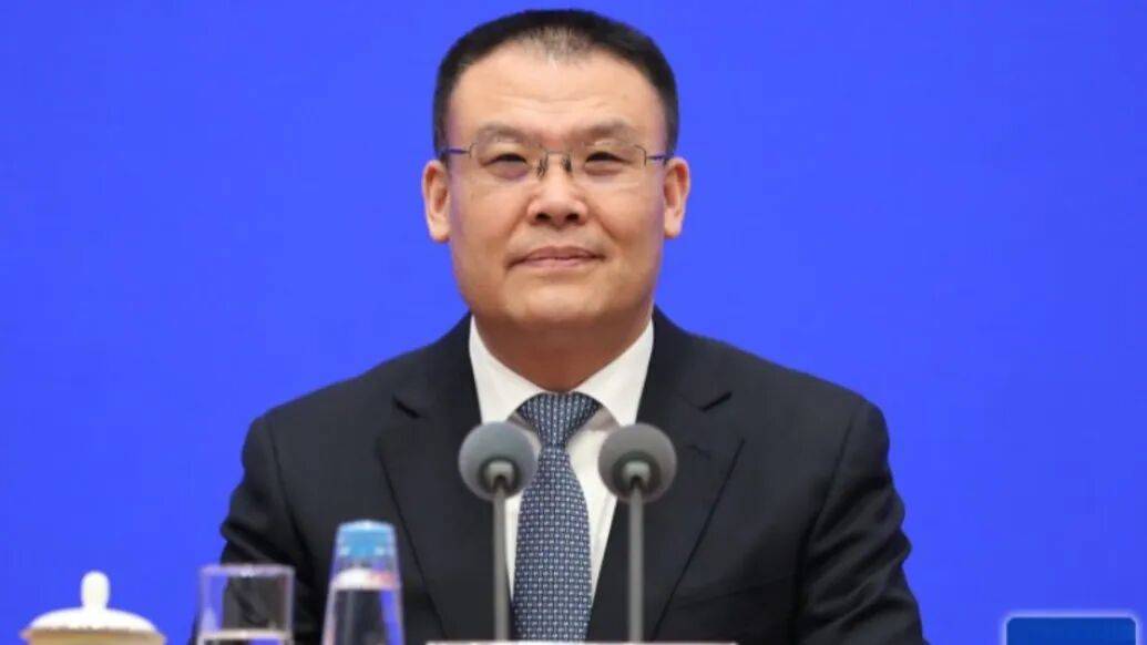 财政部副部长王东伟履新安徽省委常委<strong></p>
<p>欧易okex官网</strong>，河南唐河人