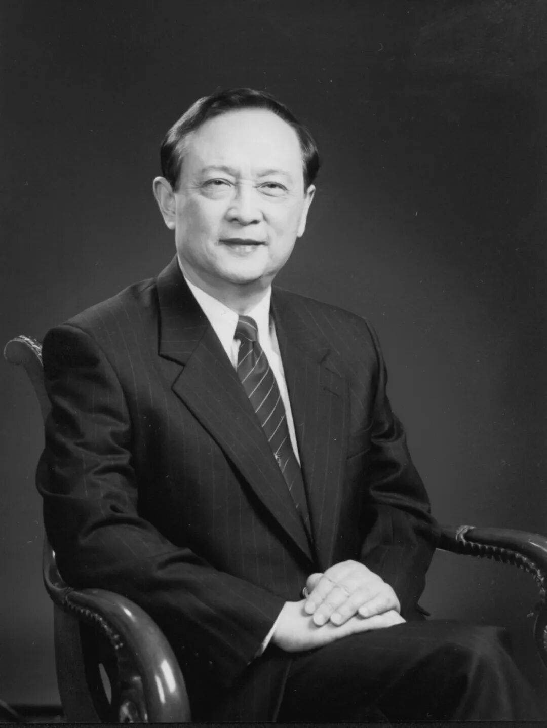 重大损失<strong></p>
<p>欧易交易所下载</strong>！周国治先生在美去世