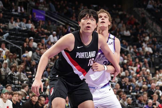 杨瀚森迎NBA常规赛首秀<strong></p>
<p>欧易交易平台</strong>，两罚全中拿到个人NBA生涯首分；此前出场时播音字幕都是中文