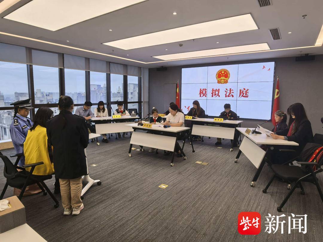 “叔叔是江苏的<strong></p>
<p>欧易交易平台</strong>，将来一定带你们去看看！”镇江警官不忘承诺，四次组织近百名藏区学子来苏研学