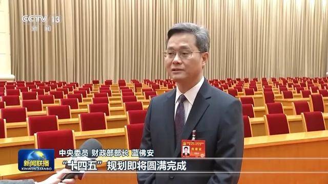 徐麟、胡昌升、黄强、信长星、蓝佛安、李贤玉、郝春侠、阴和俊<strong></p>
<p>易欧</strong>，在《新闻联播》出镜