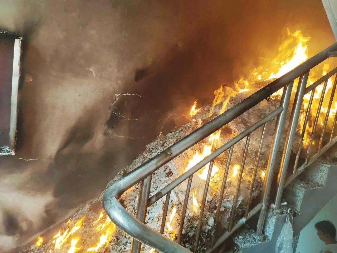 @居民朋友<strong></p>
<p>易欧</strong>，不是危言耸听！住宅里这些 “火灾隐患”，可能就在你身边