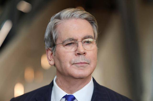 又输给了李成钢<strong></p>
<p>易欧app</strong>,贝森特承诺:美方不再考虑对华加征100%关税